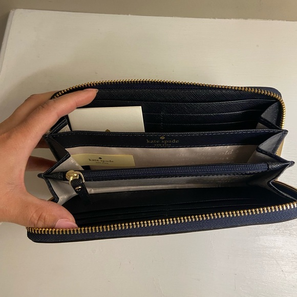 Kate Spade navy blue and floral wallet - Picture 3 of 3